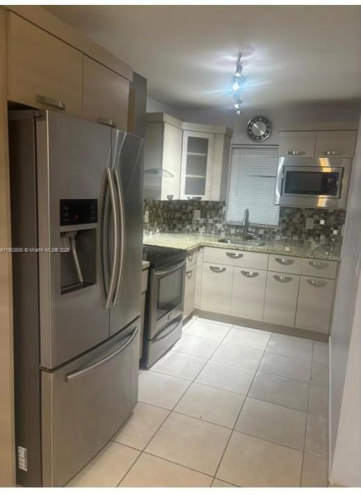 1550 SW 86th Ct, Miami, フロリダ 33144, アメリカ合衆国