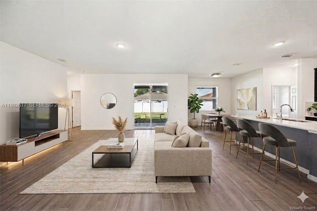 3108 SW Nutley St, Port St. Lucie, Florida 34953, USA