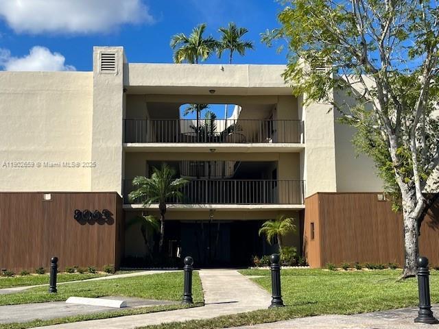 8015 SW 107th Ave 201, Miami, Flórida 33173, Estados Unidos