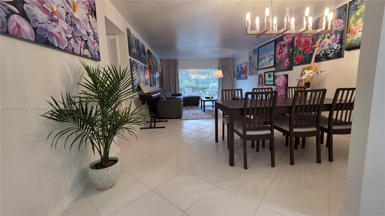 3360 Spanish Moss Ter 104, Lauderhill, Florida 33319, USA