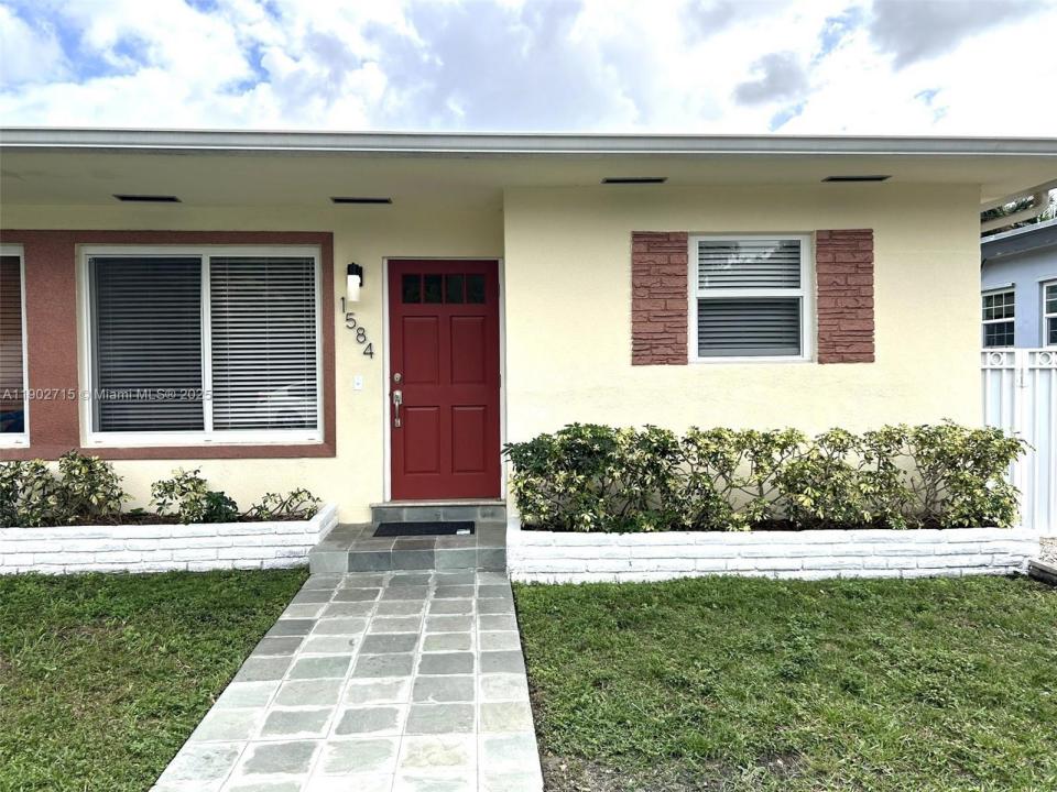 1584 NE 110th Ter 1584, Miami, Florida 33161, HOA KỲ
