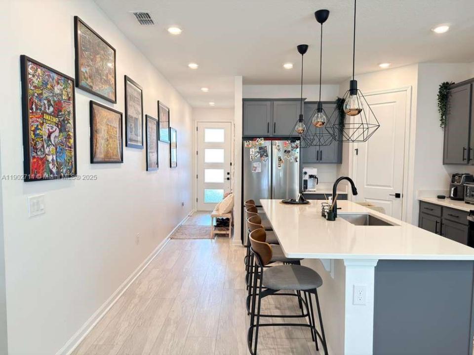 1052 Sugarwood St, Davenport, 佛罗里达州 33837, 美国