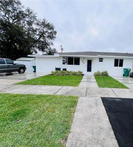 934 SW 75th Ave #7501, Miami, Florida 33144, USA