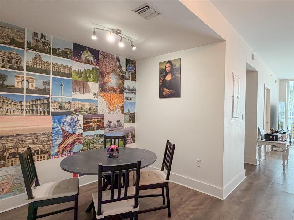 90 SW 3rd St 1116, Miami, פלורידה 33130, ארצות הברית של אמריקה