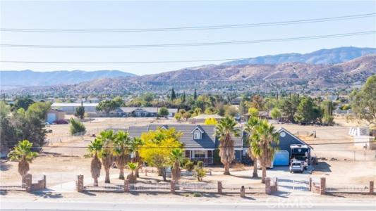 W Avenue, Palmdale, California 93551