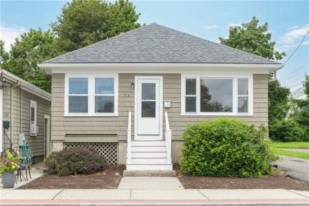 113 Maple Avenue, Barrington, Rhode Island 02806