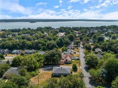 62 Education Lane, Portsmouth, Rhode Island 02871, Estados Unidos