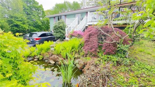 3945 Post Road, Warwick, Rhode Island 02886