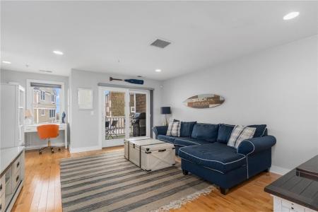 232 Sand Hill Cove Road 232 C, Narragansett, רוד איילנד 02882, ארצות הברית של אמריקה