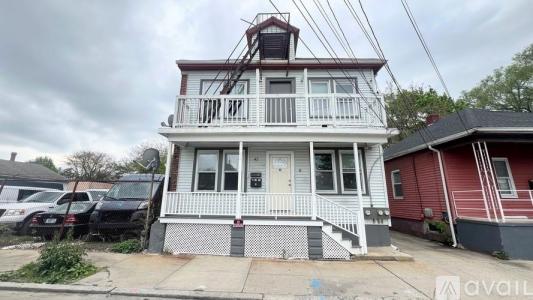 42 De Soto Street 1, Providence, RI 02909, USA