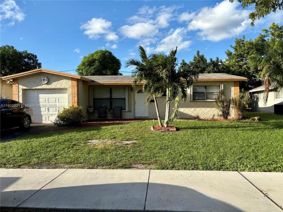 4801 NW 19th St, Lauderhill, Florida 33313