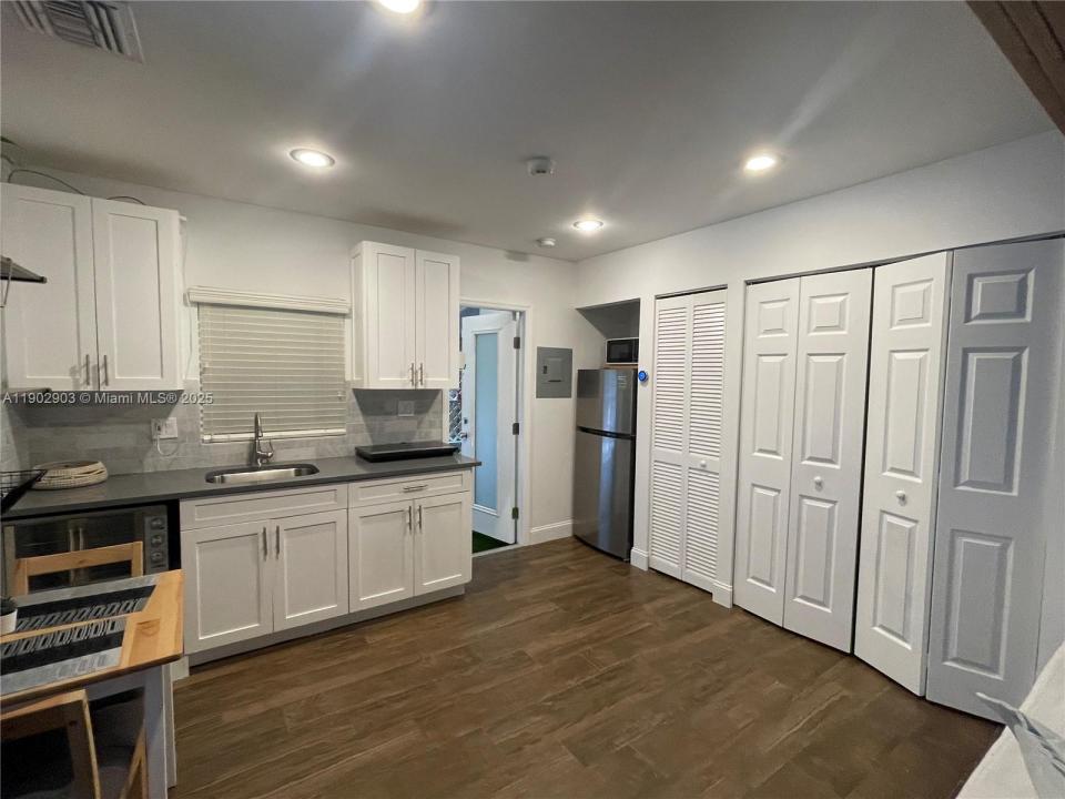 1313 NE 3rd St Studio, Fort Lauderdale, フロリダ 33301, アメリカ合衆国