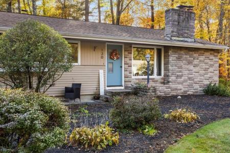 130 Hill Road, Burrillville, Rhode Island 02830, États-Unis