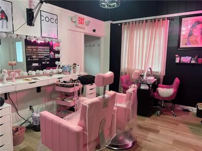 692 East Avenue, Warwick, Rhode Island 02886