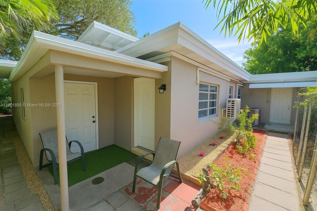 917 N 26th Ave, Hollywood, Florida 33020