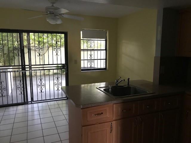 221 NW 109th Ave 1-221, Miami, フロリダ 33172, アメリカ合衆国