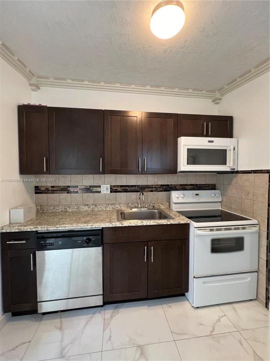 Miami, فلوريدا 33142, الولايات المتحدة