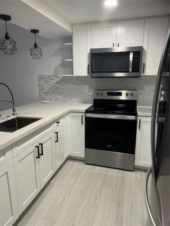 14311 N Kendall Dr 206A, Miami, Florida 33186, HOA KỲ