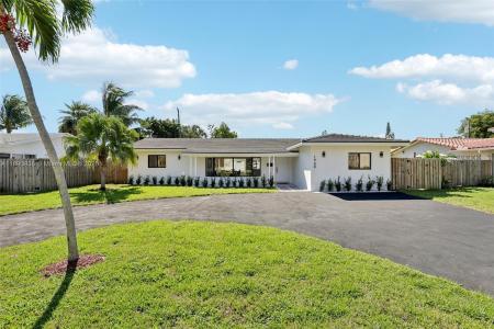 1960 NE 32nd St, Lighthouse Point, Florida 33064, USA