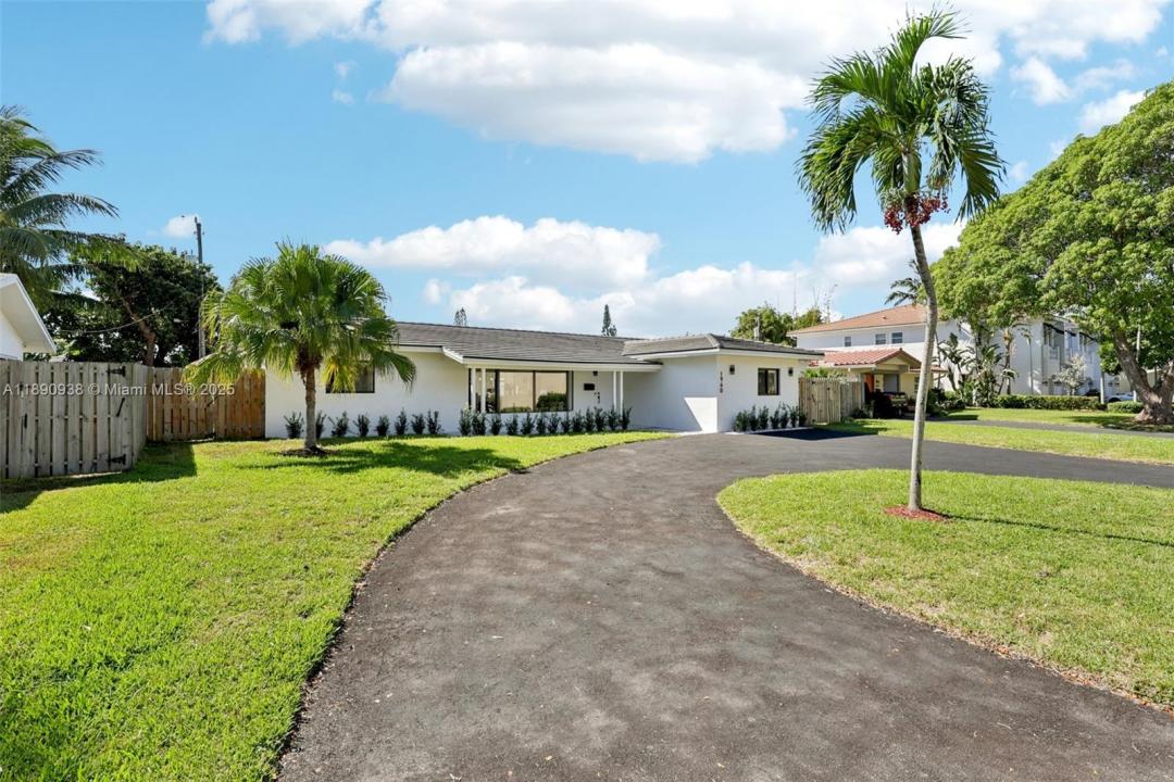 1960 NE 32nd St, Lighthouse Point, 佛罗里达州 33064, 美国