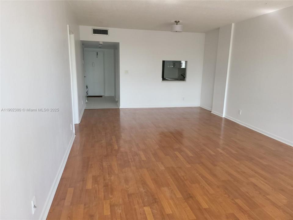 3181 S Ocean Dr 306, Hallandale Beach, フロリダ 33009, アメリカ合衆国
