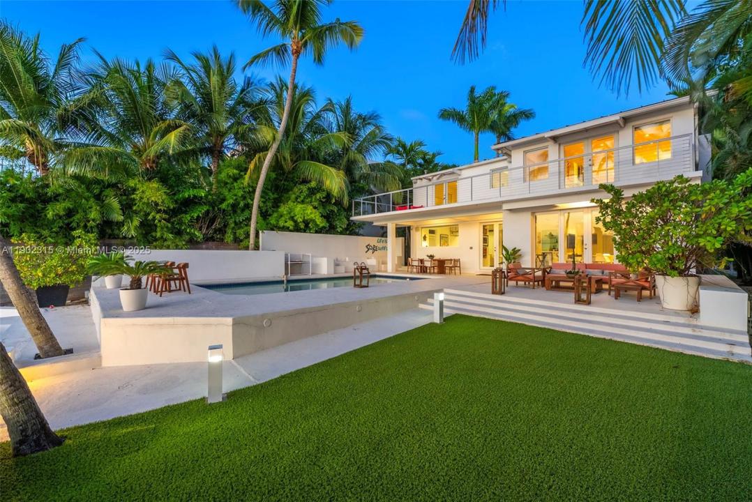 302 W San Marino Dr, Miami Beach, فلوريدا 33139, الولايات المتحدة