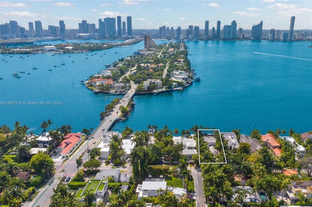 302 W San Marino Dr, Miami Beach, فلوريدا 33139, الولايات المتحدة