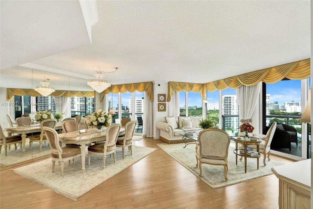 3370 Hidden Bay Dr 1702, Aventura, Flórida 33180, Estados Unidos