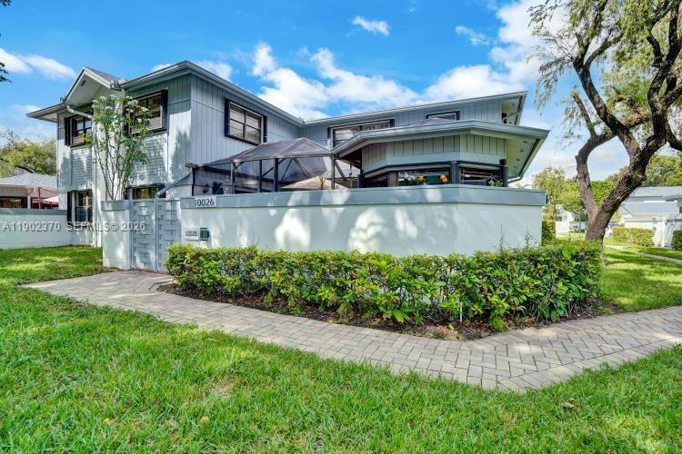 10026 NW 52nd Ter, Doral, Florida 33178, USA
