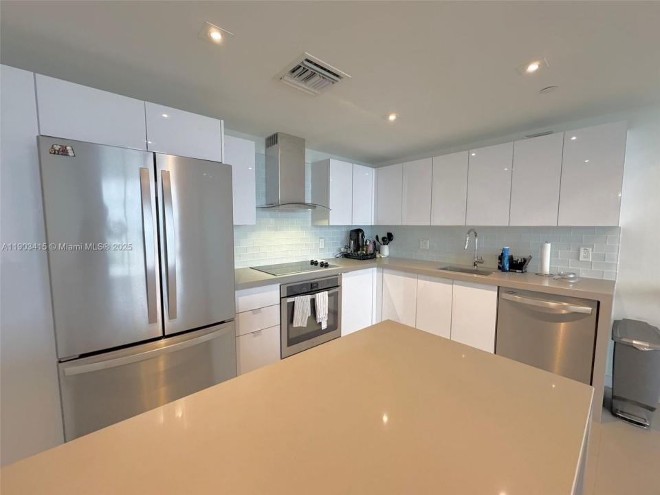 1600 NE 1st Ave 3417, Miami, Flórida 33132, Estados Unidos