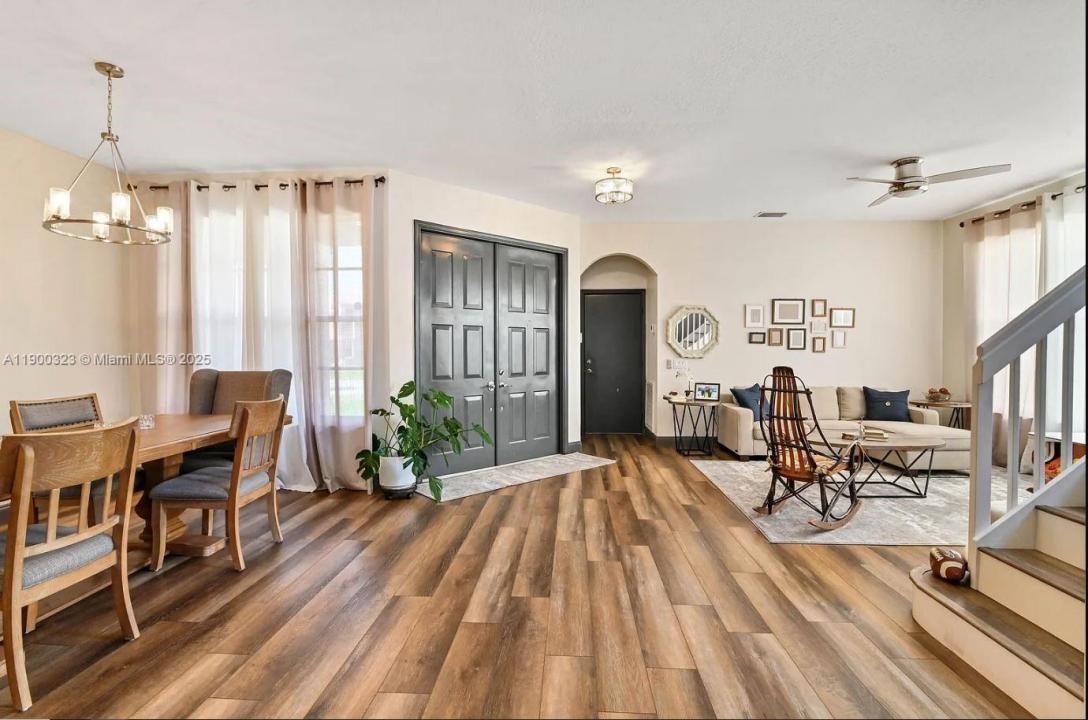 5337 Grand Banks Blvd, Green Acres, Florida 33463