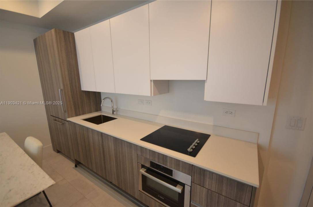 239 SW 9th St 1603, Miami, 플로리다 33130, 미국