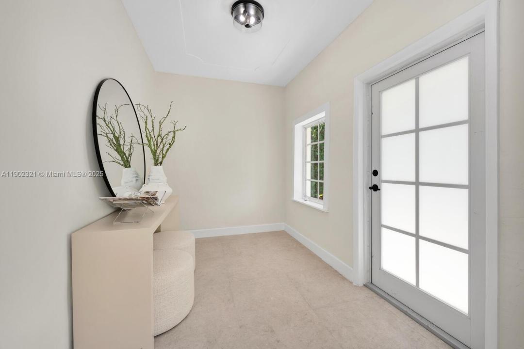 1213 La Mancha Ave, Coral Gables, Florida 33134, Estados Unidos