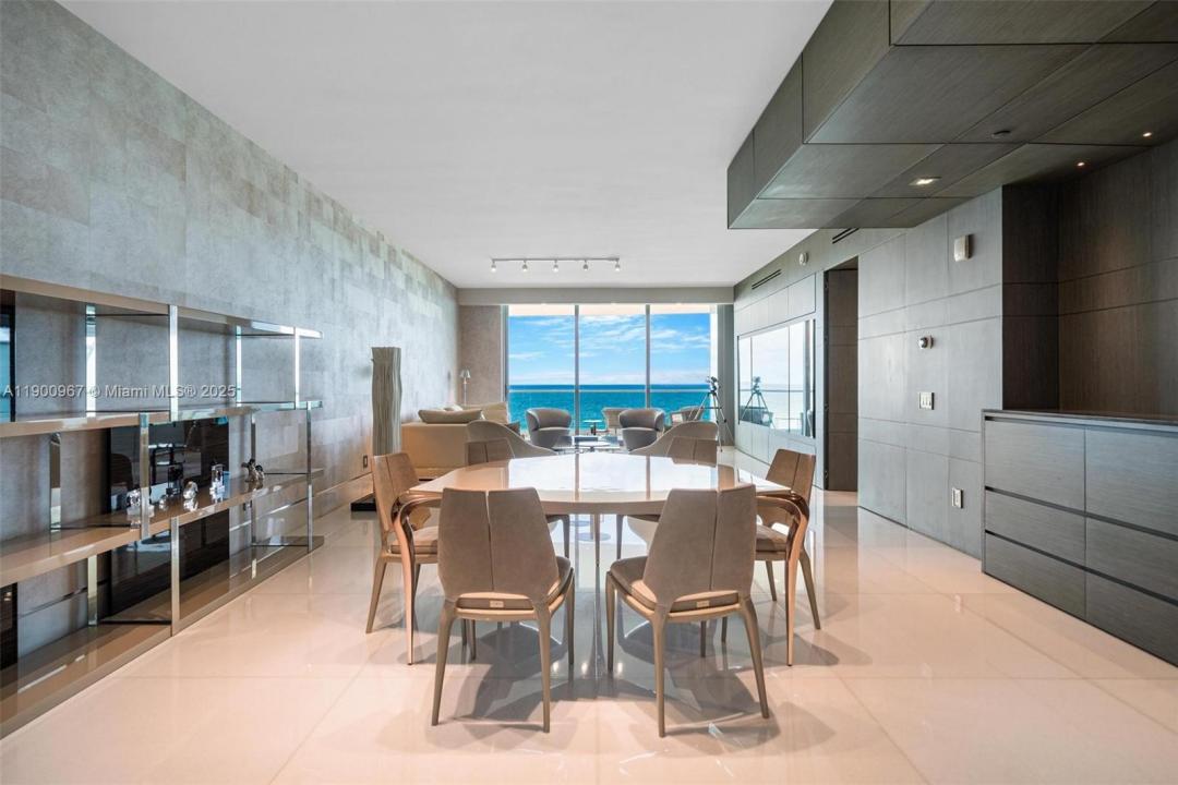 9349 Collins Ave 503, Surfside, פלורידה 33154, ארצות הברית של אמריקה