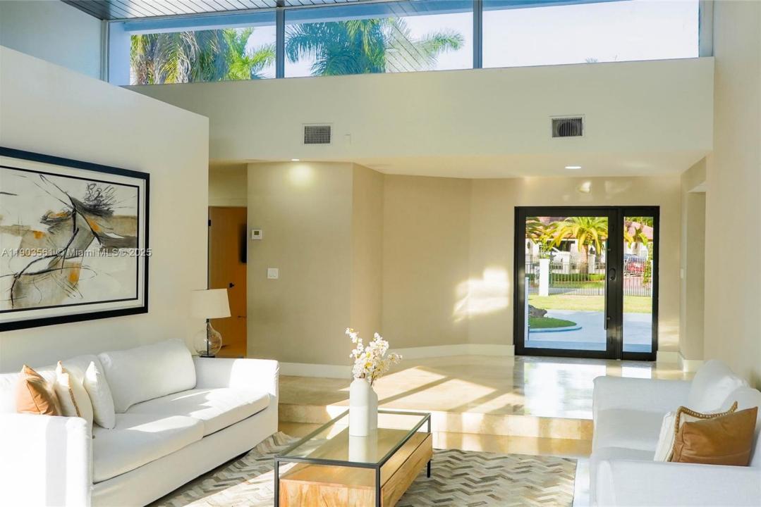 290 NW 125th Ave, Miami, Flórida 33182, Estados Unidos