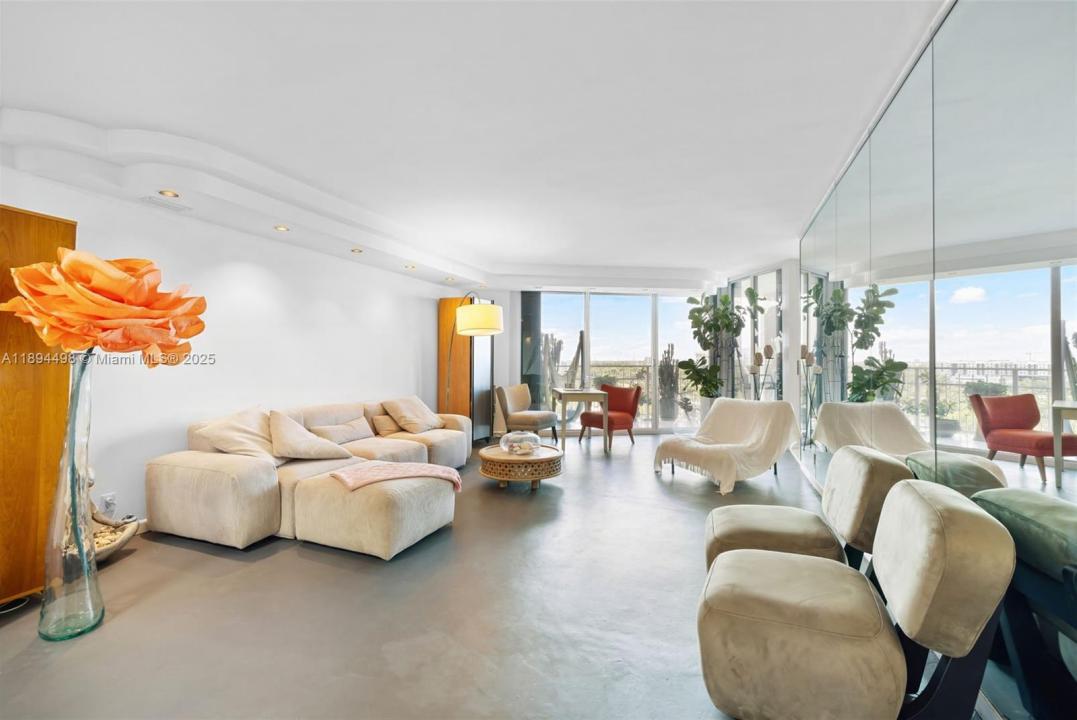 4000 Towerside Ter 1107, Miami, Flórida 33138, Estados Unidos