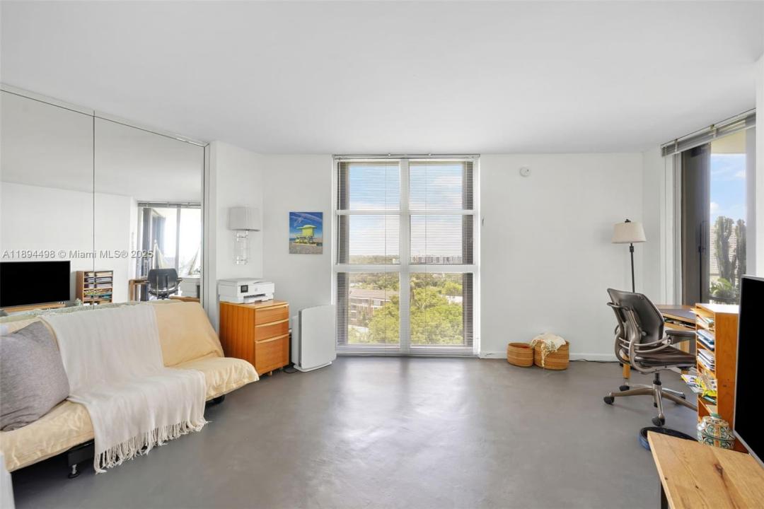 4000 Towerside Ter 1107, Miami, Flórida 33138, Estados Unidos