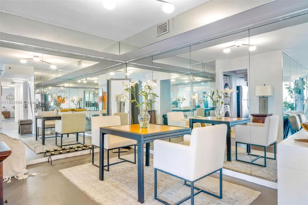 4000 Towerside Ter 1107, Miami, Flórida 33138, Estados Unidos