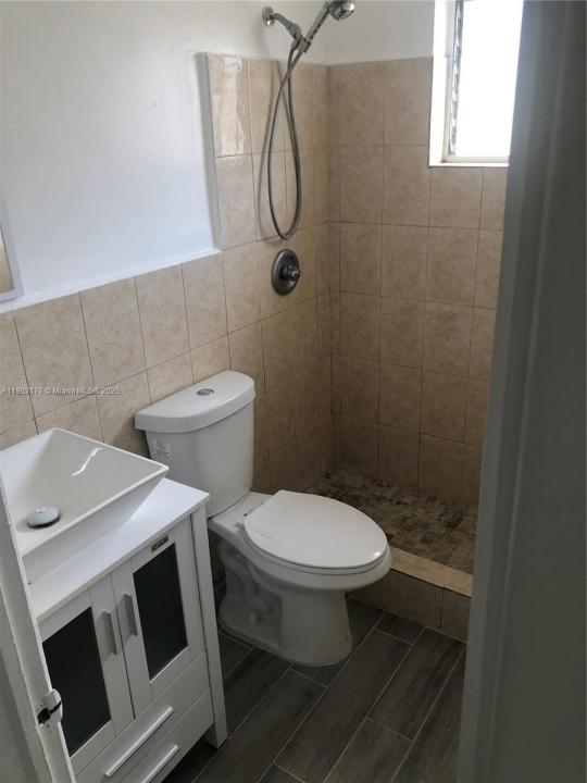 6200 DEWEY ST 1, Hollywood, Florida 33023