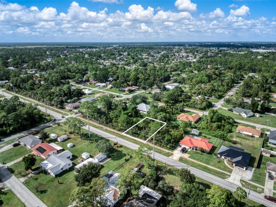 3110 Thunderbird Road, Sebring, 佛罗里达州 33872, 美国