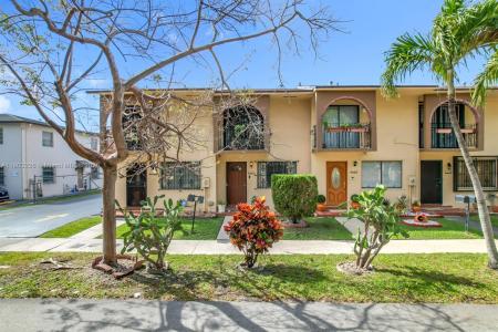 1782 W 42nd St 1782, Hialeah, Florida 33012, USA