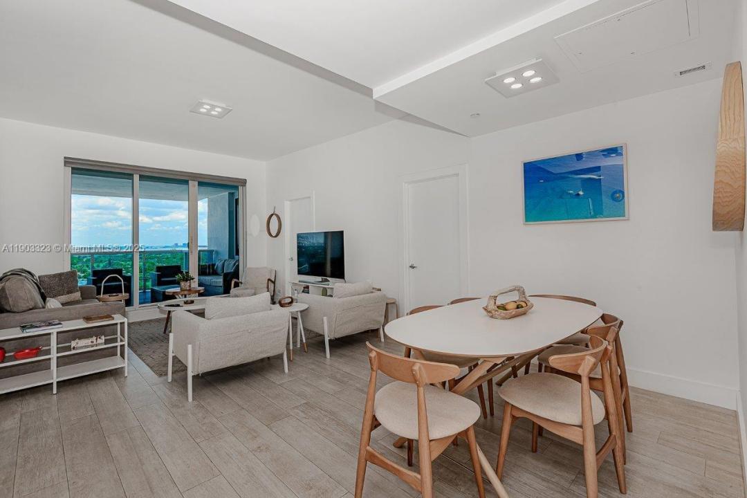 2301 Collins Ave PH21, Miami Beach, Floride 33139, États-Unis