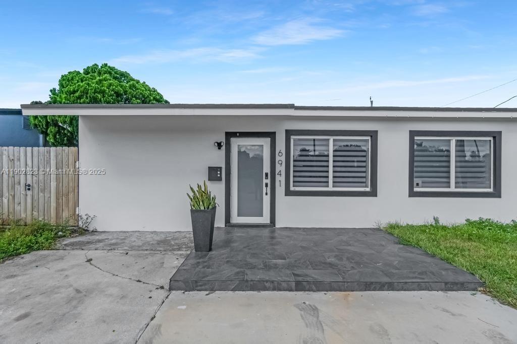 6941 Sheridan St, Hollywood, Florida 33024, Estados Unidos