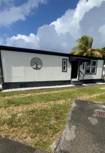 5404 NW 200th rd, Miami Gardens, Florida 33055, USA