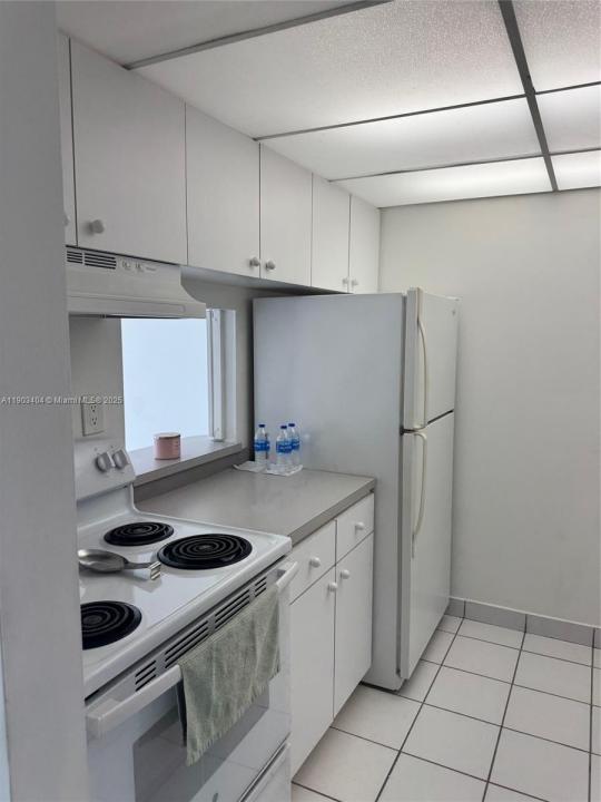 14401 N Kendall Dr 303N, Miami, Florida 33186, HOA KỲ