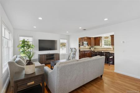 16 Mastro Court, Riverhead, 뉴욕 11933, 미국