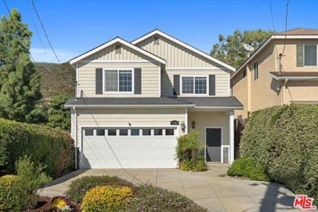 Olive Avenue, La Crescenta, Califórnia 91214, Estados Unidos