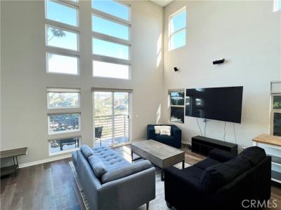 W Artesia Square, Gardena, Califórnia 90248, Estados Unidos