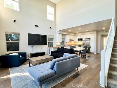 W Artesia Square, Gardena, Califórnia 90248, Estados Unidos