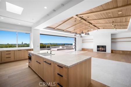 Dorchester Road, Corona Del Mar, California 92625